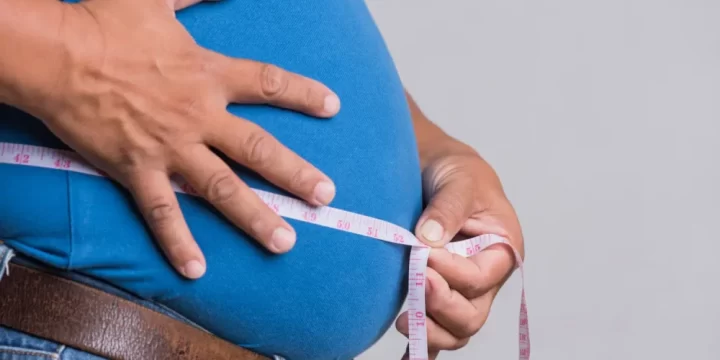 Tips Menjaga Kesehatan Perut Saat Menua