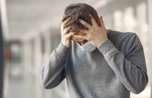 Gangguan Saraf Berakibat Sakit Kepala Berkelanjutan