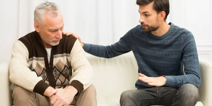 Cara Menghadapi Orang Tua yang Sudah Lanjut Usia, Harus Sabar!