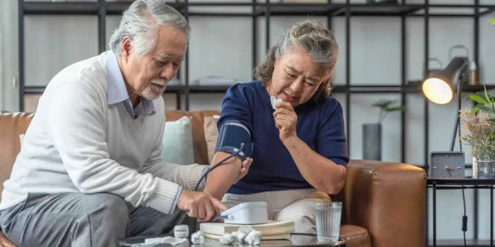 Perawatan Diri Untuk Penyakit Jantung Koroner di Rumah