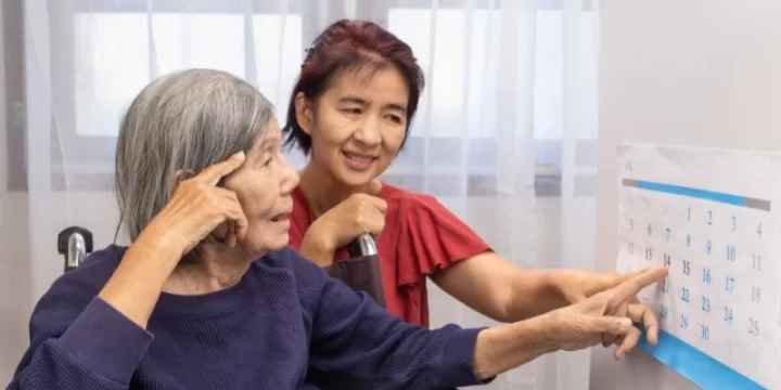 Apakah Pikun Bisa Disembuhkan? Cek Faktanya!