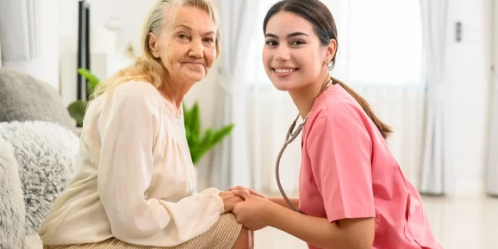 5 Cara Mengatasi Pikun pada Orang Tua