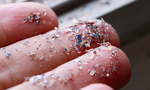 Kandungan Mikroplasik Berbahaya Jika Terkena Kulit